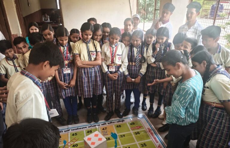 शाहजहांपुर: ऑल सेंट्स स्कूल में मनाया गया विश्व पृथ्वी दिवस, बच्चों ने सीखी पर्यावरण संरक्षण की अहमियत