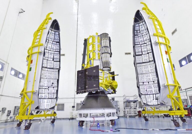 इसरो और नासा का साझा मिशन ‘निसार’ कल होगा लॉन्च, पृथ्वी पर रखेगा 24×7 नज़र