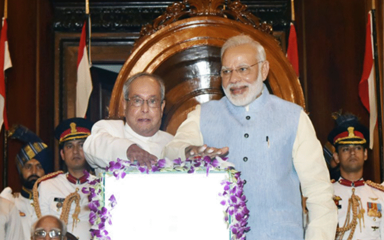 प्रधानमंत्री मोदी ने कहा — जीएसटी ने देश की अर्थव्यवस्था को नया आकार दिया